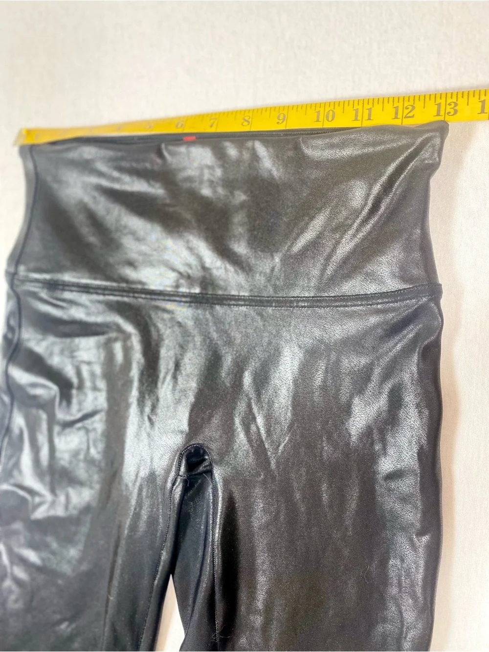 SPANX Style 2437 Faux Leather Leggings Black Medium